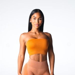 NWOT NVGTN tube top